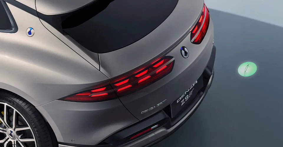 DENZA Z9 GT — Smart Projection Tailgate