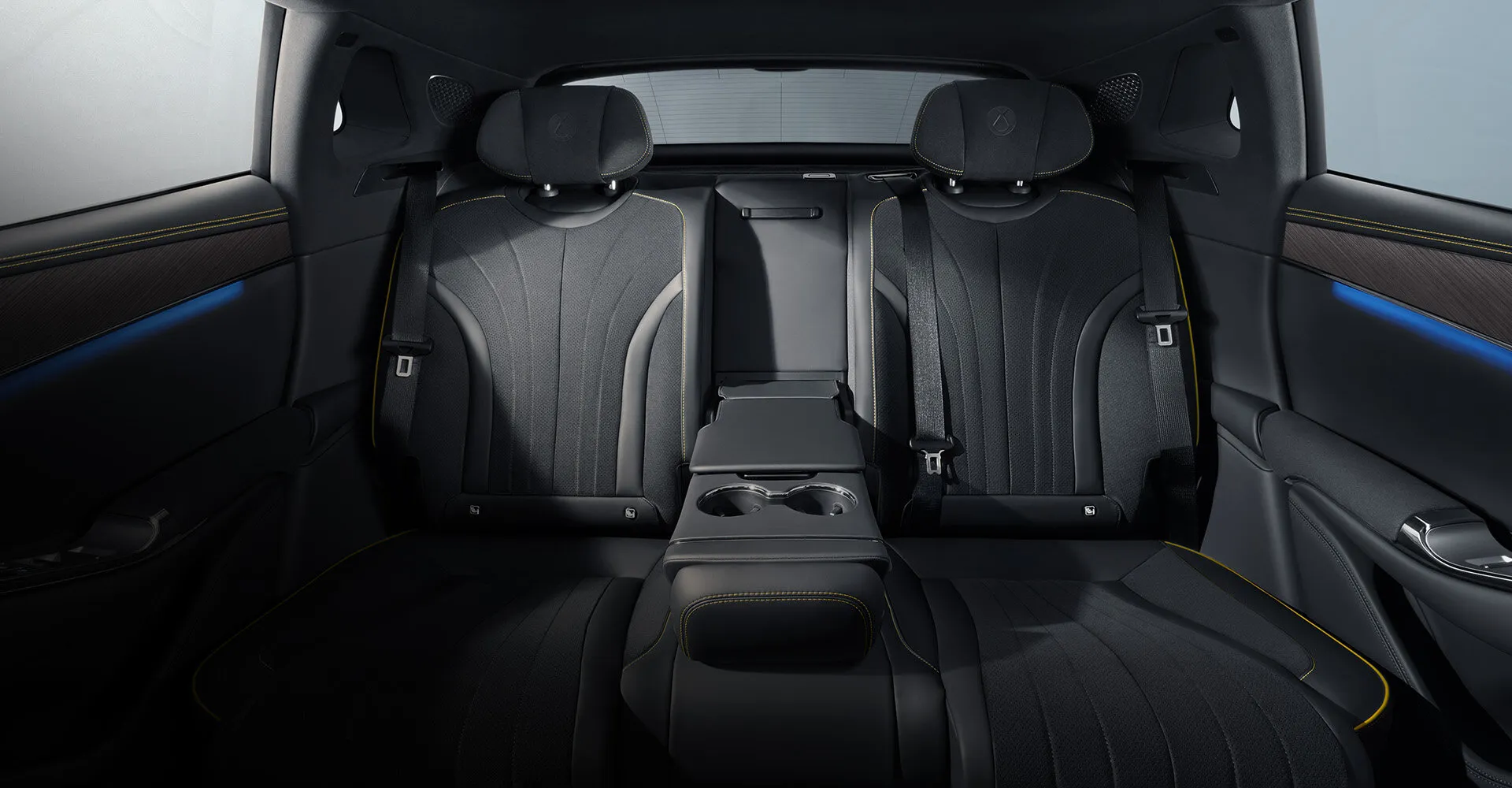 Cocoon-Class Rear Comfort